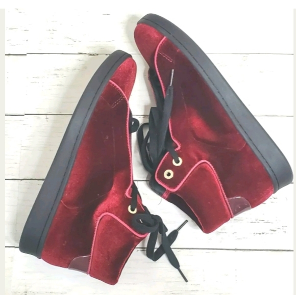 SOLD - Picture 4 of 10